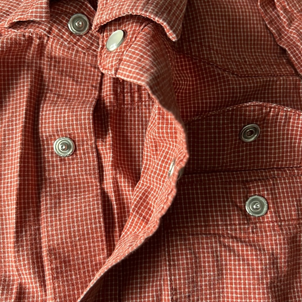 Button-up shirt - Picture 4 of 4